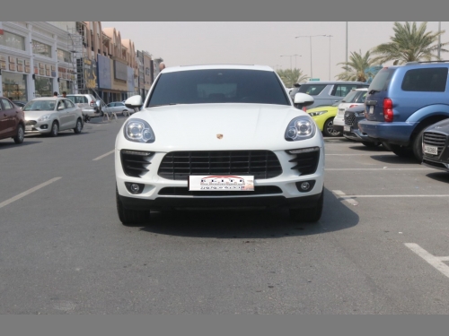 Porsche macan... 2018