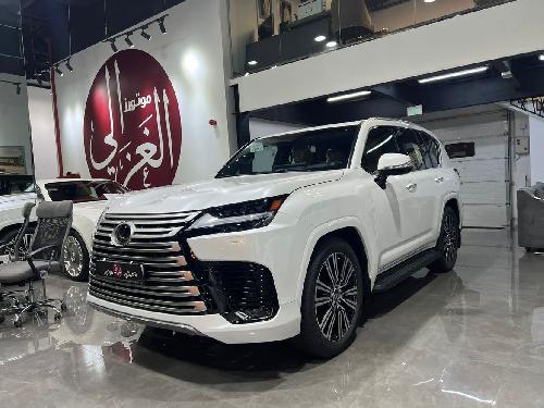 Lexus LX 600 Luxury 