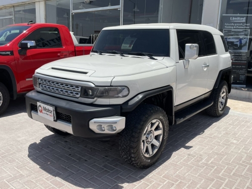 Toyota FJ Cruiser  2014