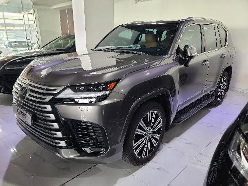 Lexus LX 600 Luxury 