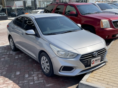 Hyundai Accent  2012