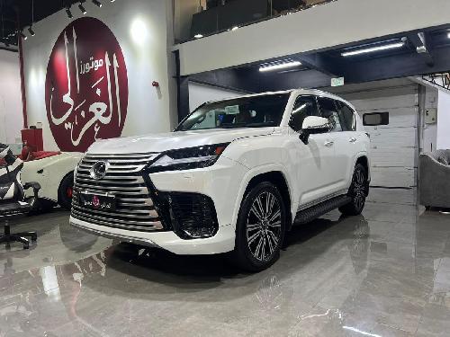 Lexus LX 600 Luxury 