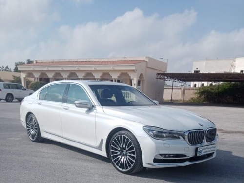 BMW 7-Series 750 Li 2016