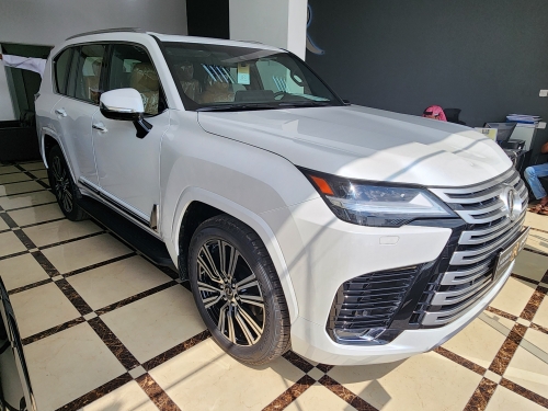 Lexus LX 600 2023