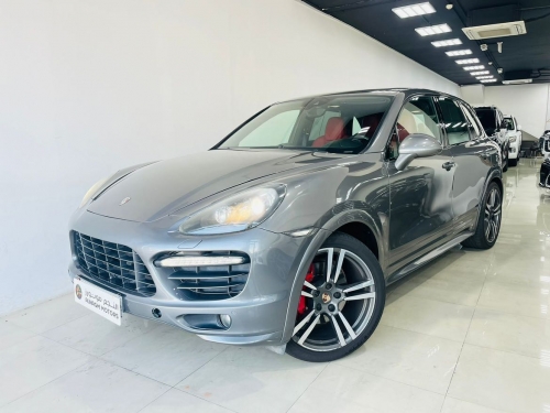 Porsche Cayenne  2014