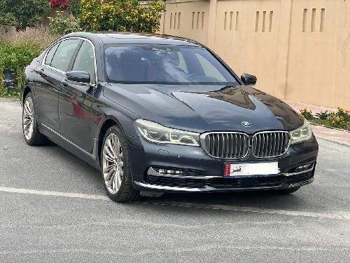 BMW 7-Series 740 i 2017