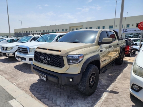 Toyota Tundra  2016