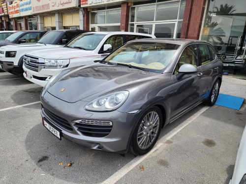 Porsche Cayenne S  2013