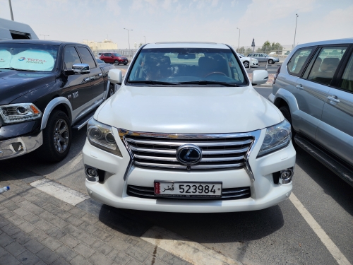 Lexus LX 570 2013