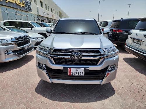 Toyota Land Cruiser VX.R