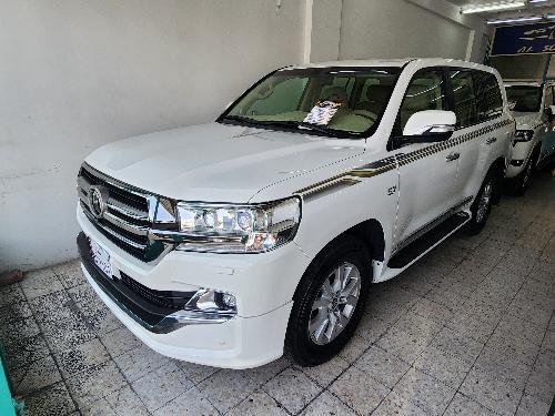 Toyota Land Cruiser VX.R