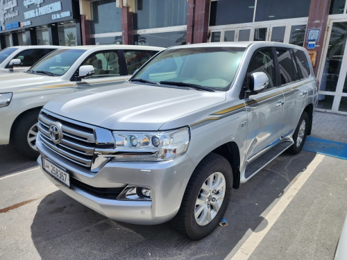 Toyota Land Cruiser VX.R