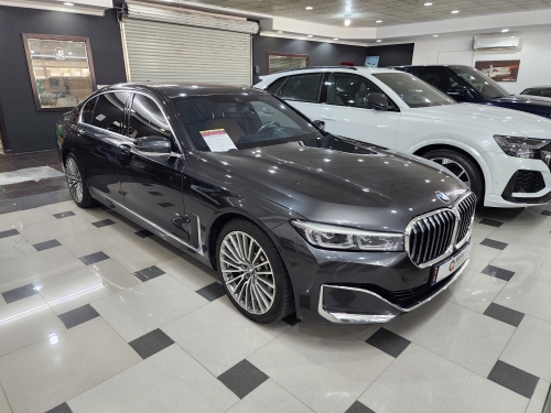 BMW 7-Series 730 Li 2020