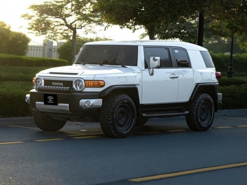 Toyota FJ Cruiser  2020