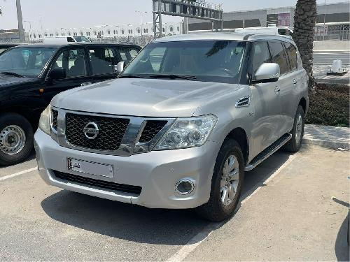 Nissan Patrol SE