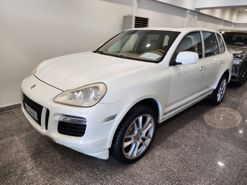 Porsche Cayenne  2008