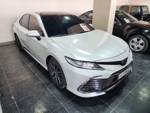 Toyota Camry  2024