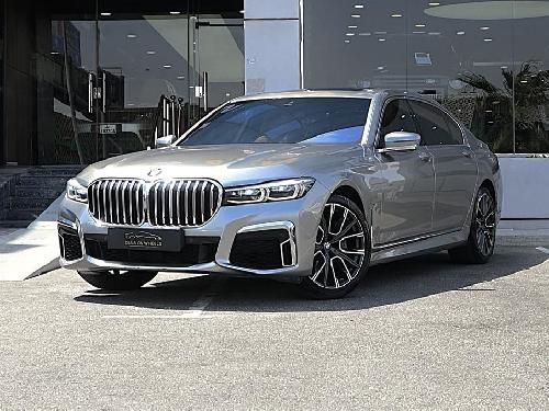 BMW 7-Series 740 i